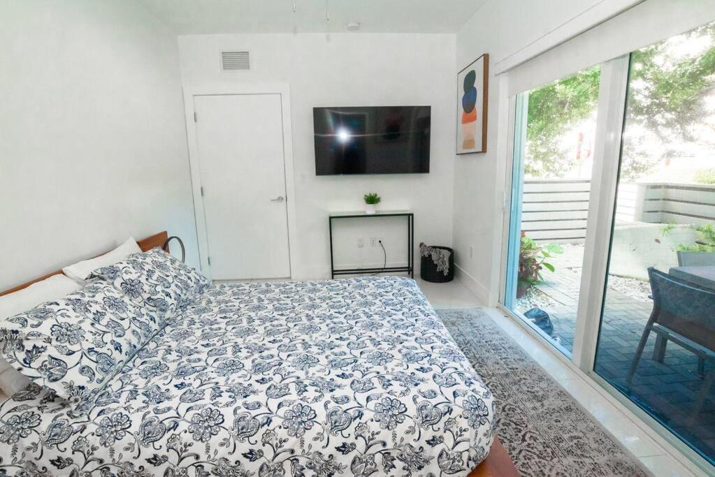 Across The Ocean Few Steps To Beach Contemporary Three Bedroom Townhouse Pompano Beach Luaran gambar
