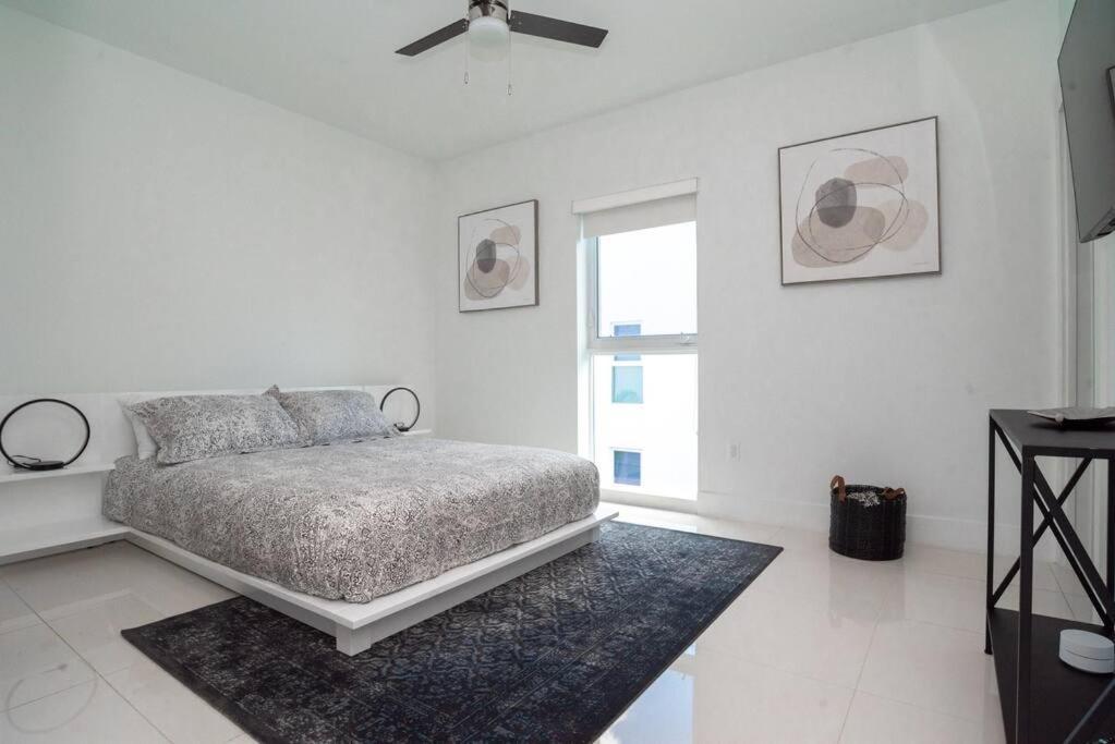 Across The Ocean Few Steps To Beach Contemporary Three Bedroom Townhouse Pompano Beach Luaran gambar
