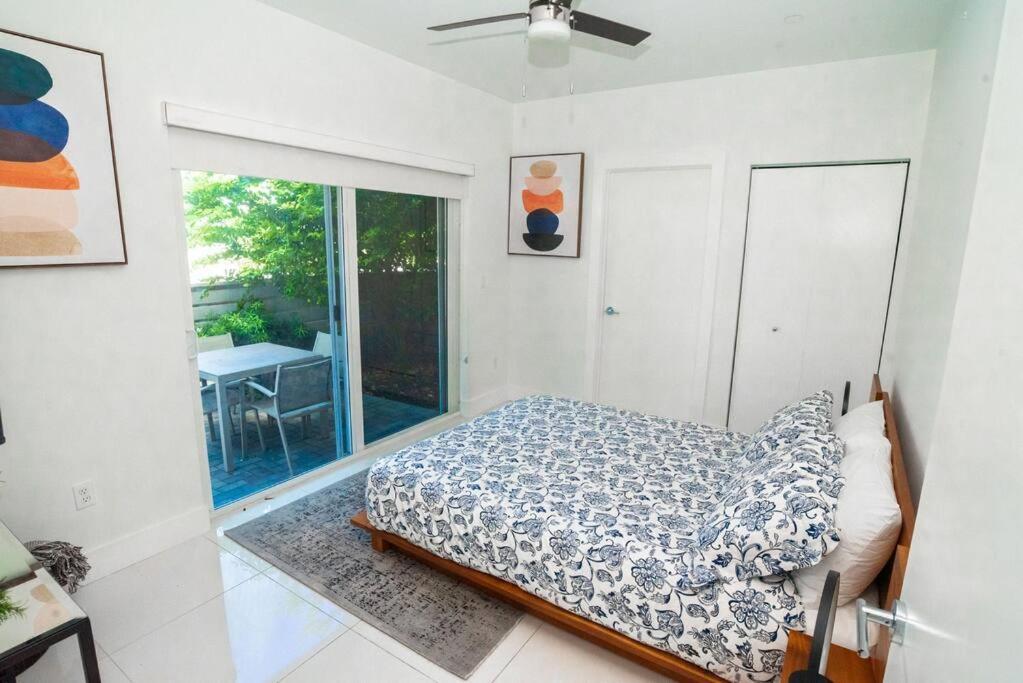 Across The Ocean Few Steps To Beach Contemporary Three Bedroom Townhouse Pompano Beach Luaran gambar