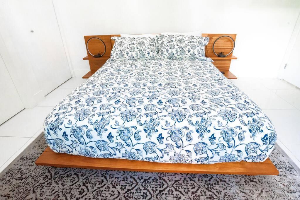 Across The Ocean Few Steps To Beach Contemporary Three Bedroom Townhouse Pompano Beach Luaran gambar