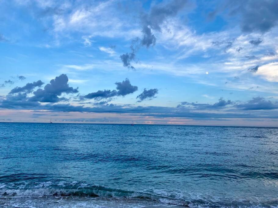 Across The Ocean Few Steps To Beach Contemporary Three Bedroom Townhouse Pompano Beach Luaran gambar