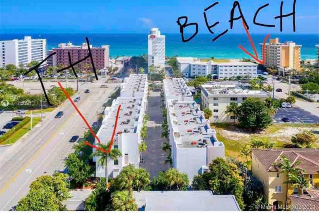 Across The Ocean Few Steps To Beach Contemporary Three Bedroom Townhouse Pompano Beach Luaran gambar